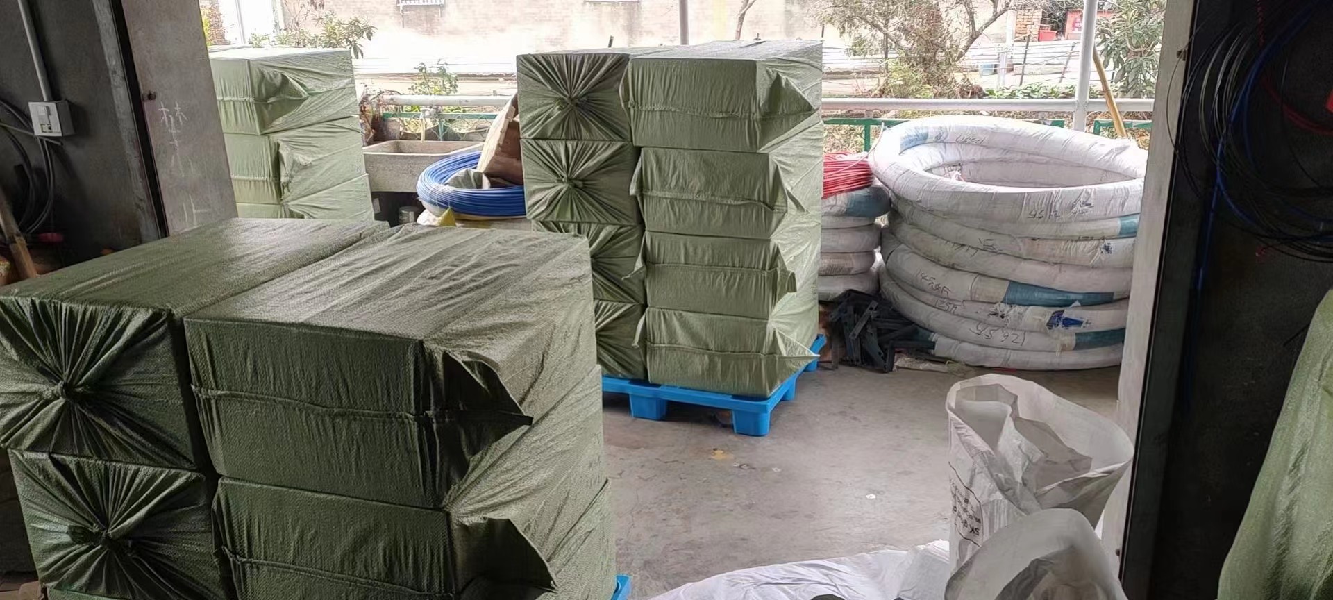 1706763829304846.jpg factory.jpg